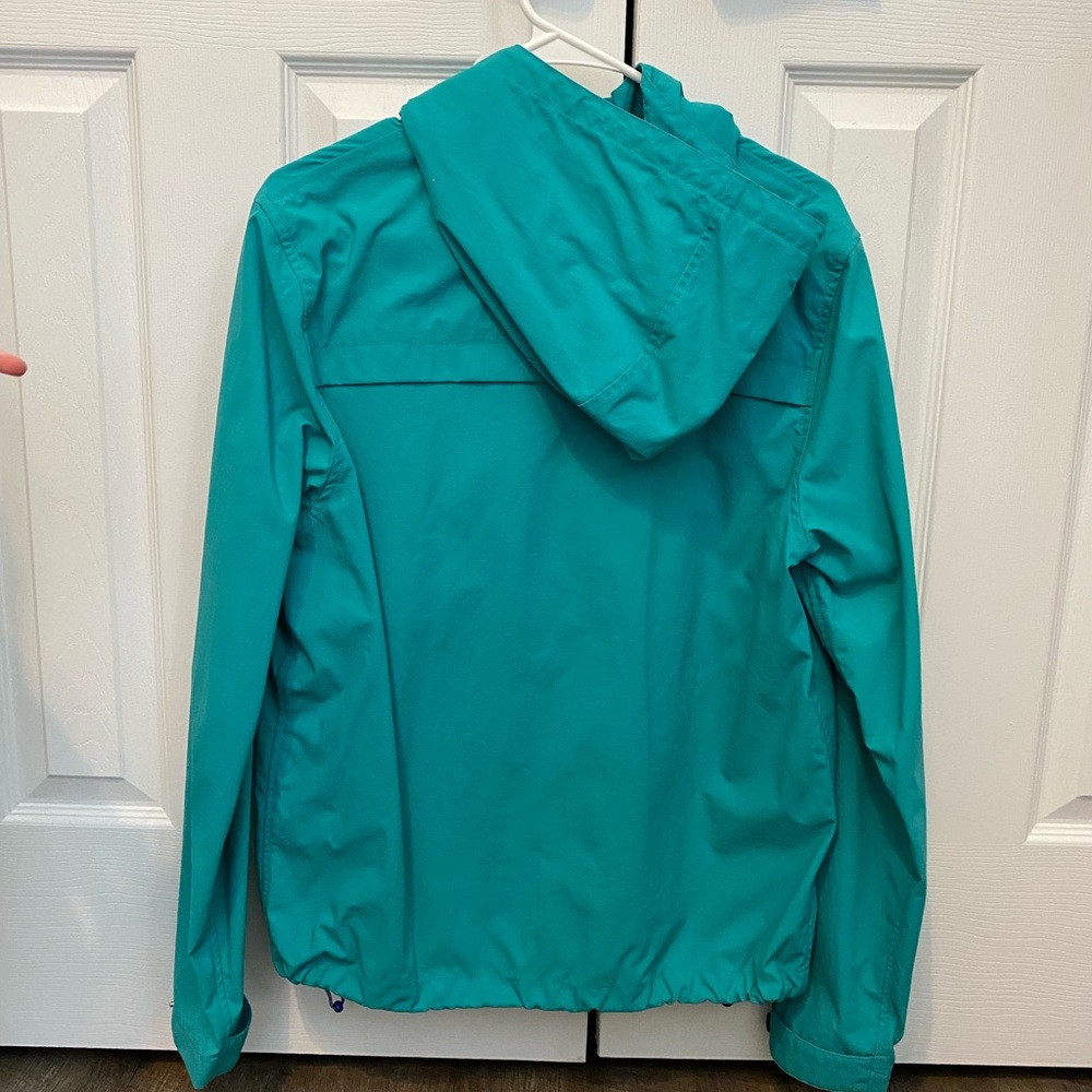 Light Raincoat - image 4